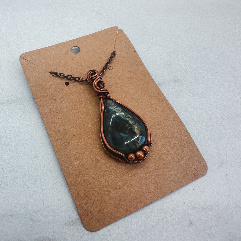 Labradorite wire wrapped necklace
